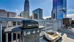 604 Rooftop Retreat