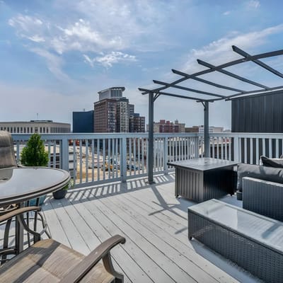604 Rooftop Retreat